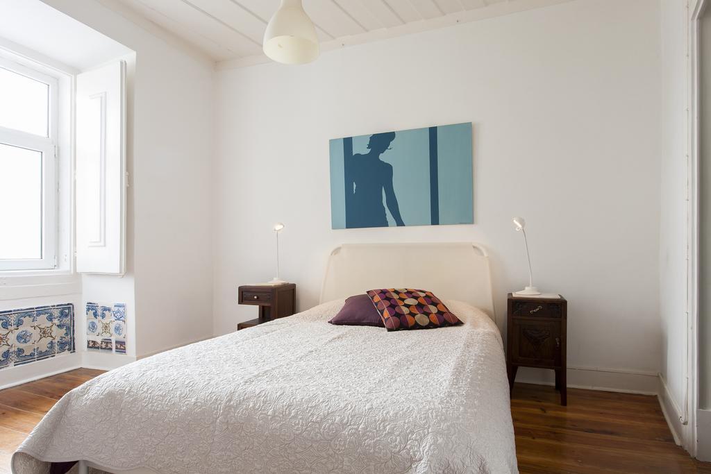 Joivy Classic 3br With Workspace In Chiado, 2mins From Baixa-chiado Subway Appartement *